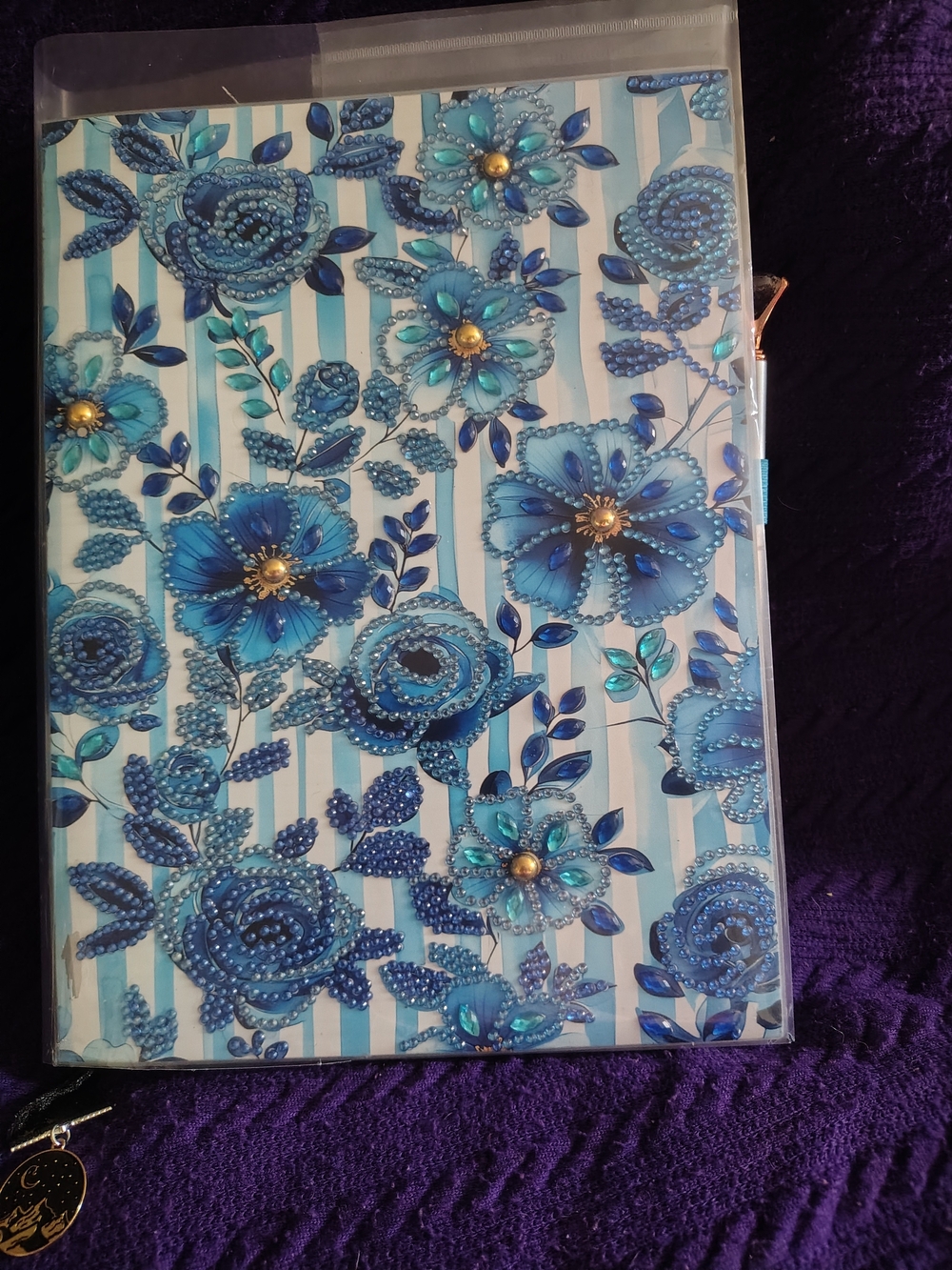 ✍️📕📰New Handmade Bedazzled Journal 8"x11" with Pen & Case - 120 Pages